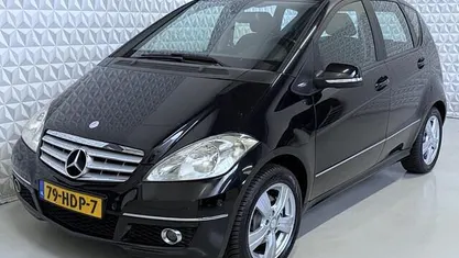 Zwart (metallic) Gebruikt 2008 Mercedes A170 Avantgarde MPV | € 3.999 (Eerlijke prijs)