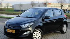 Zwart Gebruikt 2012 Hyundai i20 Hatchback | € 6.499 (Eerlijke prijs)