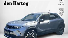 Grijs Gebruikt 2023 Opel Mokka Elegance SUV | € 22.900 (Eerlijke prijs)