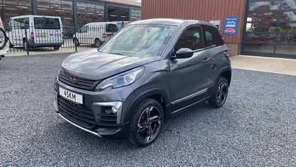 Grijs Occasion 2024 Ligier JS60 Hatchback | € 18.950 (Eerlijke prijs)