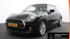 Zwart Gebruikt 2019 Mini Cooper Salt Hatchback | € 13.490 (Super prijs)