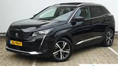 Zwart Gebruikt 2023 Peugeot 3008 GT SUV | € 32.395 (Eerlijke prijs)
