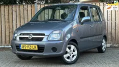 Grijs Gebruikt 2005 Opel Agila Hatchback | € 1.499 (Eerlijke prijs)