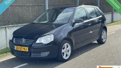 Zwart Gebruikt 2006 VW Polo Comfortline Hatchback | € 3.550 (Eerlijke prijs)