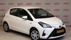 Wit Gebruikt 2019 Toyota Yaris Active Hatchback | € 16.445 (Eerlijke prijs)