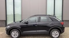 Gebruikt 2022 VW T-Roc Life SUV | € 26.386 (Eerlijke prijs)
