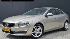 Gebruikt 2016 Volvo S60 Kinetic Sedan | € 11.950 (Eerlijke prijs)