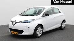 Wit Gebruikt 2019 Renault Zoe Life Hatchback | € 11.440 (Eerlijke prijs)
