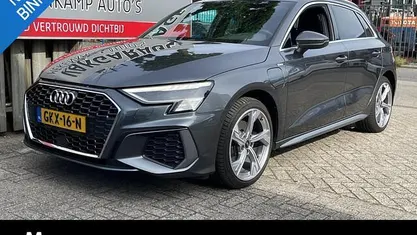 Occasion Audi A3 Sportback Competition 204 PK (150 kW) 2021 Grijs Hatchback