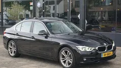Gebruikt 2018 BMW 320 Executive Sedan | € 21.950 (Goede deal)