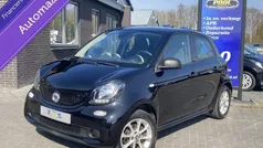 Zwart, metallic lak Gebruikt 2018 Smart ForFour Hatchback | € 8.999 (Eerlijke prijs)