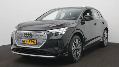 Zwart Gebruikt 2024 Audi Q4 e-tron Advanced SUV | € 41.900 (Eerlijke prijs)