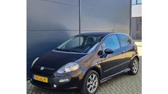 Zwart Gebruikt 2010 Fiat Grande Punto Hatchback | € 2.495 (Eerlijke prijs)