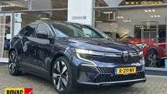 Blauw Gebruikt 2022 Renault Mégane Techno Hatchback | € 29.645 (Eerlijke prijs)
