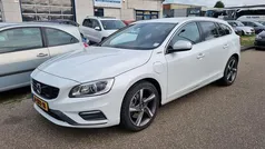 Gebruikt 2014 Volvo V60 R-Design Stationwagen | € 6.750 (Eerlijke prijs)