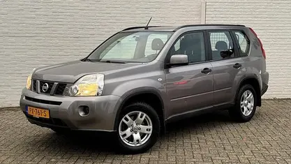 Grijs (metallic) Occasion 2009 Nissan X-Trail SE SUV | € 4.950 (Eerlijke prijs)