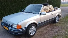 Grijs Gebruikt 1988 Ford Escort Cabriolet | € 5.750