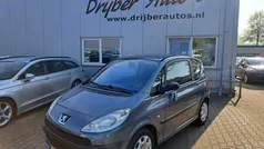 Peugeot 1007