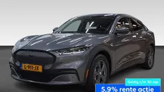 Grijs Gebruikt 2021 Ford Mustang Mach-E SUV | € 25.990 (Eerlijke prijs)