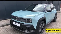 Gebruikt 2025 Renault R4 Iconic SUV | € 37.250 (Eerlijke prijs)