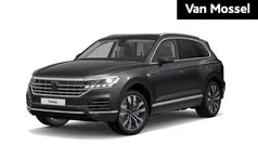 Grijs Gebruikt 2022 VW Touareg Elegance SUV | € 59.900 (Eerlijke prijs)