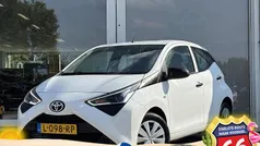 Gebruikt 2021 Toyota Aygo Hatchback | € 9.900 (Goede deal)