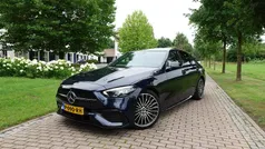 Gebruikt 2022 Mercedes C200 AMG line Sedan | € 43.950 (Eerlijke prijs)