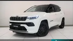 Gebruikt 2022 Jeep Compass SUV | € 25.940 (Eerlijke prijs)