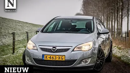 Occasion Opel Astra 140 PK (102 kW) 2011 Hatchback