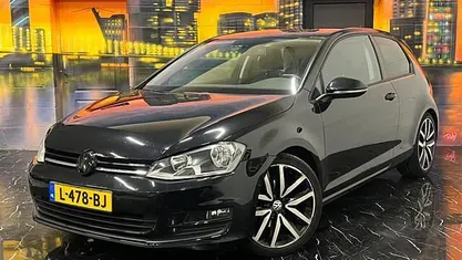 Occasion 2013 VW Golf VII Highline Hatchback | € 7.499 (Eerlijke prijs)