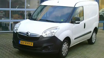 Gebruikt 2016 Opel Combo Edition Van | € 4.750 (Eerlijke prijs)