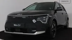 Zwart Nieuw 2024 Kia e-Niro Air SUV | € 39.990 (Goede deal)