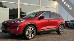 Rood, metallic lak Gebruikt 2020 Ford Kuga Titanium SUV | € 20.790 (Goede deal)