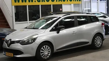 Grijs Occasion 2014 Renault Clio GrandTour Stationwagen | € 5.444 (Eerlijke prijs)