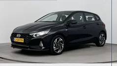Zwart Gebruikt 2021 Hyundai i20 Comfort Hatchback | € 17.400 (Eerlijke prijs)
