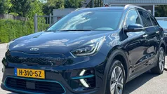 Blauw Gebruikt 2020 Kia e-Niro 3 SUV | € 20.949 (Super prijs)