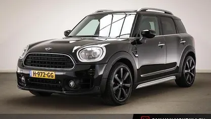 Zwart Gebruikt 2020 Mini Cooper Countryman Business SUV | € 23.900 (Eerlijke prijs)