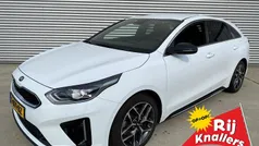 Wit Gebruikt 2021 Kia ProCeed GT-Line Hatchback | € 24.950 (Eerlijke prijs)