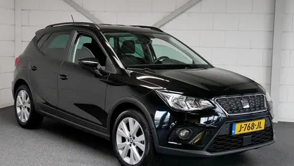 Zwart Occasion 2020 Seat Arona Style SUV | € 14.950 (Eerlijke prijs)