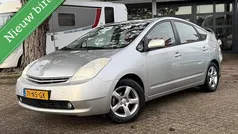 Gebruikt 2004 Toyota Prius Hatchback | € 2.500 (Eerlijke prijs)