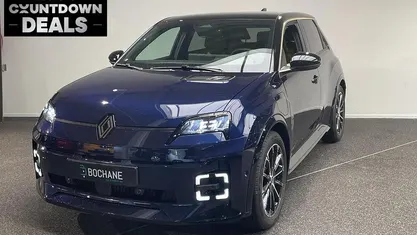 Gebruikt 2025 Renault R5 Iconic Hatchback | € 30.695 (Eerlijke prijs)
