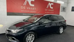 Grijs Gebruikt 2016 Toyota Auris Executive Stationwagen | € 12.950 (Eerlijke prijs)