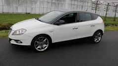 Wit Gebruikt 2012 Lancia Delta Gold Hatchback | € 5.750 (Eerlijke prijs)