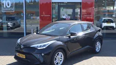 Zwart Gebruikt 2022 Toyota C-HR Active SUV | € 22.900 (Goede deal)