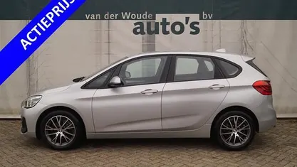 Gebruikt 2018 BMW 216 Executive Stationwagen | € 14.900 (Eerlijke prijs)