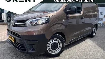 Bruin Gebruikt 2020 Toyota Proace Comfort MPV | € 11.595 (Eerlijke prijs)