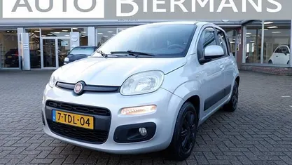 Gebruikt 2014 Fiat Panda Lounge Hatchback | € 4.250 (Eerlijke prijs)