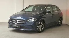Blauw Gebruikt 2019 Mercedes B180 Business MPV | € 23.095 (Eerlijke prijs)