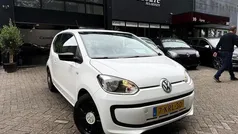 Wit Gebruikt 2013 VW up! move up! Hatchback | € 4.650 (Eerlijke prijs)