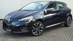 Gebruikt 2022 Renault Clio V Intens Hatchback | € 16.440 (Eerlijke prijs)